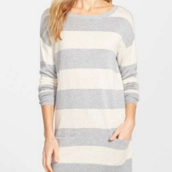 Caslon Sweaters - Caslon Nordstrom Size L Gray Cream Striped Sweater
